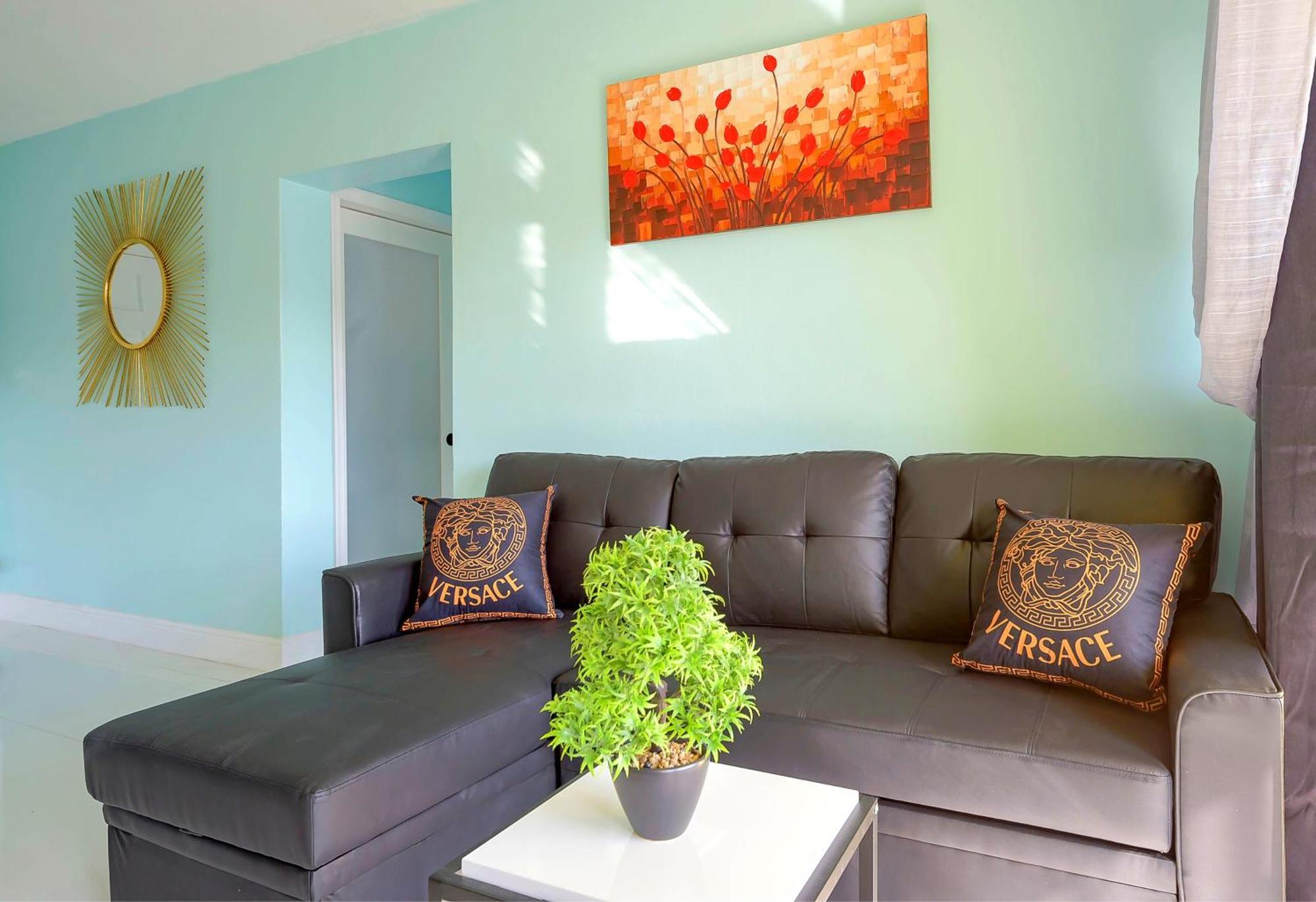 Apartment In Downtown At The