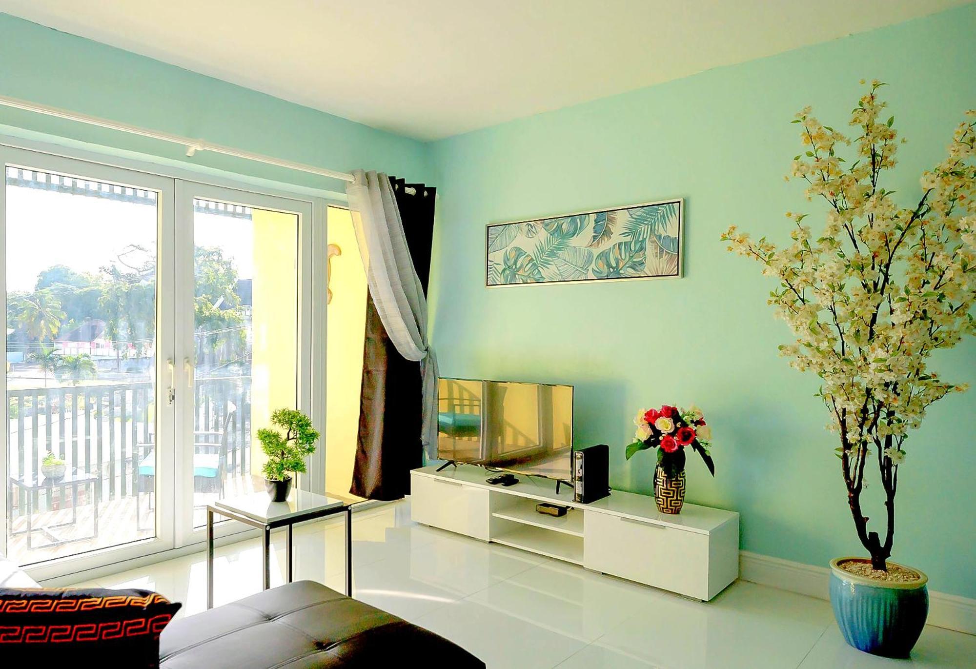 Lovely Near Beach, Downtown, 24h Security, Pool